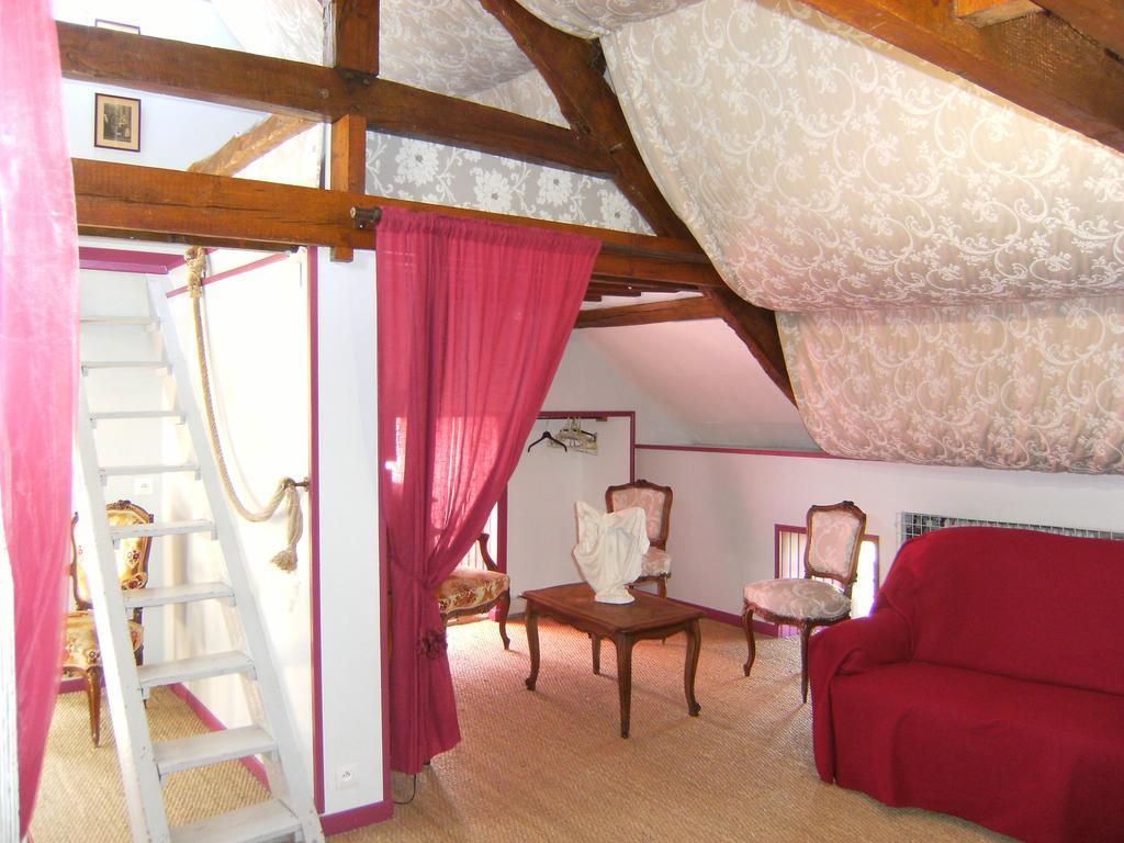 Caumont-Sur-Aure Le Relais Du Mont Chauve Bed & Breakfast エクステリア 写真